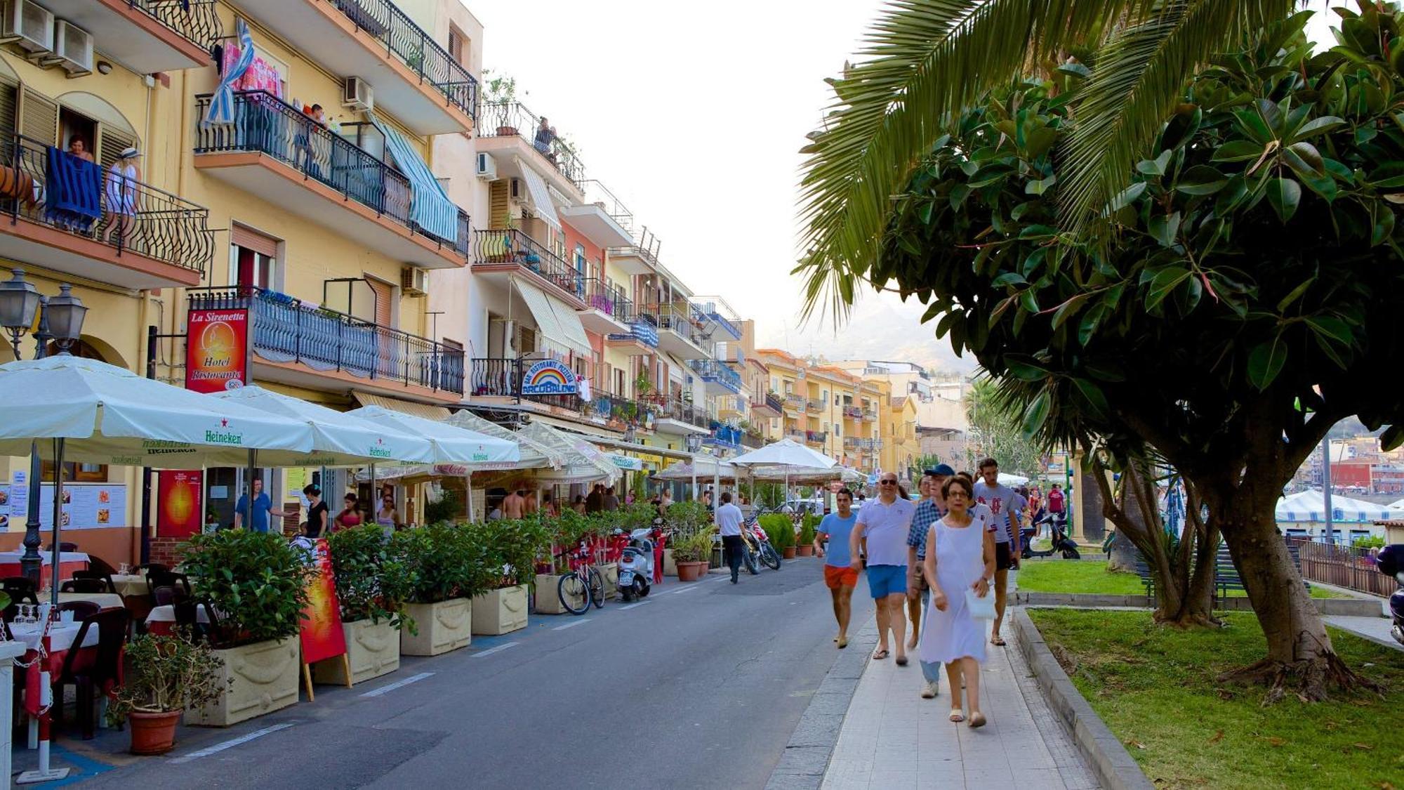 Savoca Apartment Giardini Naxos Exterior foto